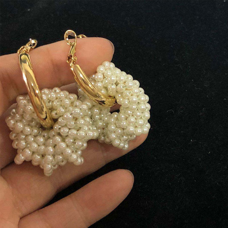 Ins Fashion Trend Simple Lady Hand-woven Pearl Earrings